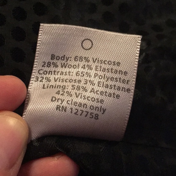 Seventy Two Changes high low tailored jacket/vest - Picture 5 of 6